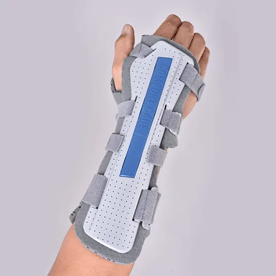 Immobilized Wrist Splint